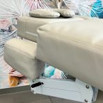 Łóżko kosmetyczne Zenith w kolorze białym - biała podstawa